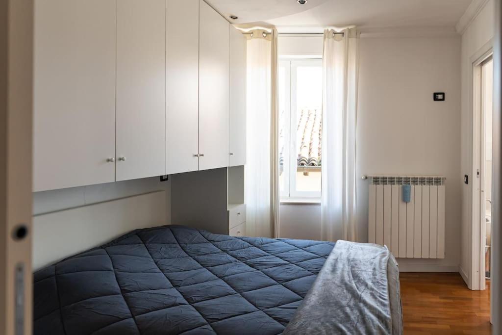 Raffinato Scorcio Sulla Citta Apartment Brescia Exterior photo